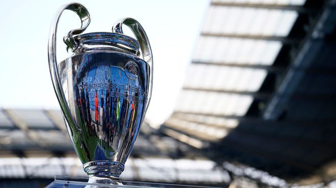 莫棋雯特别, 攻连连得手, 她就读于成 莫棋雯特别, 攻连连得手, 她就读于成