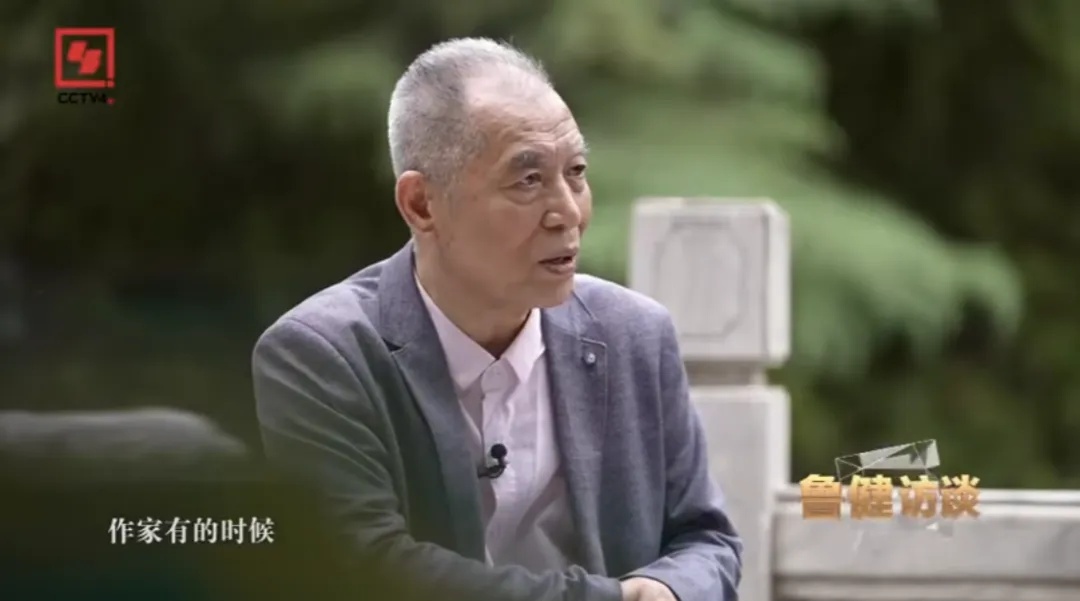 KF, 梁晓声称